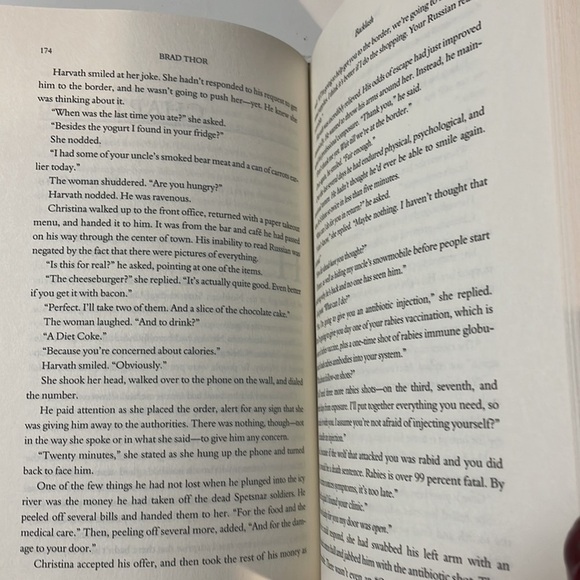 First Edition 2019 Brad Thor A Thriller Backlash hardcover book NYT Bestseller - Picture 12 of 16